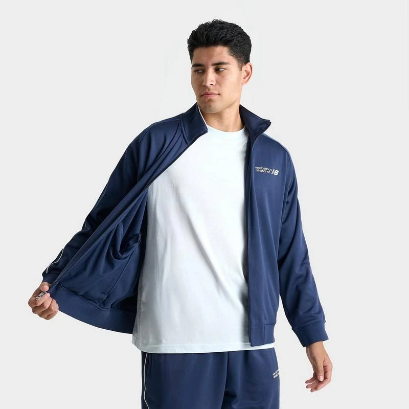 New Balance Men
s New Balance Apres Track Top