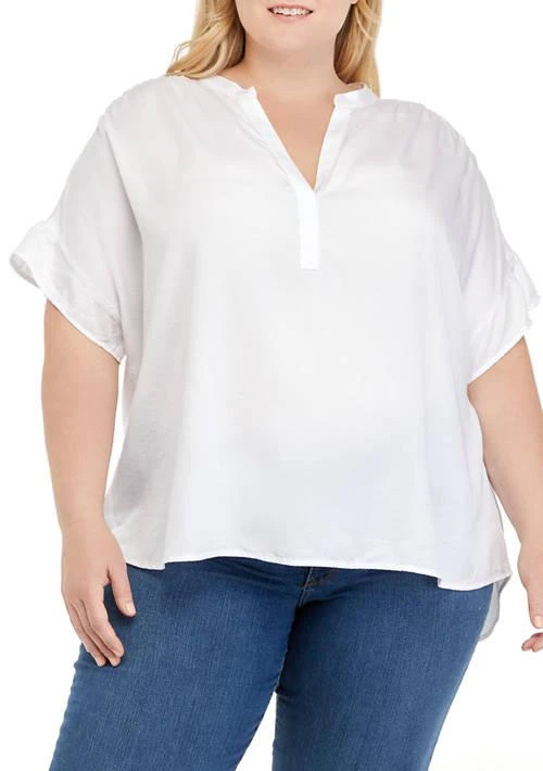 Crown & Ivy™ Ivy Plus Size Short Sleeve Popover Top 1