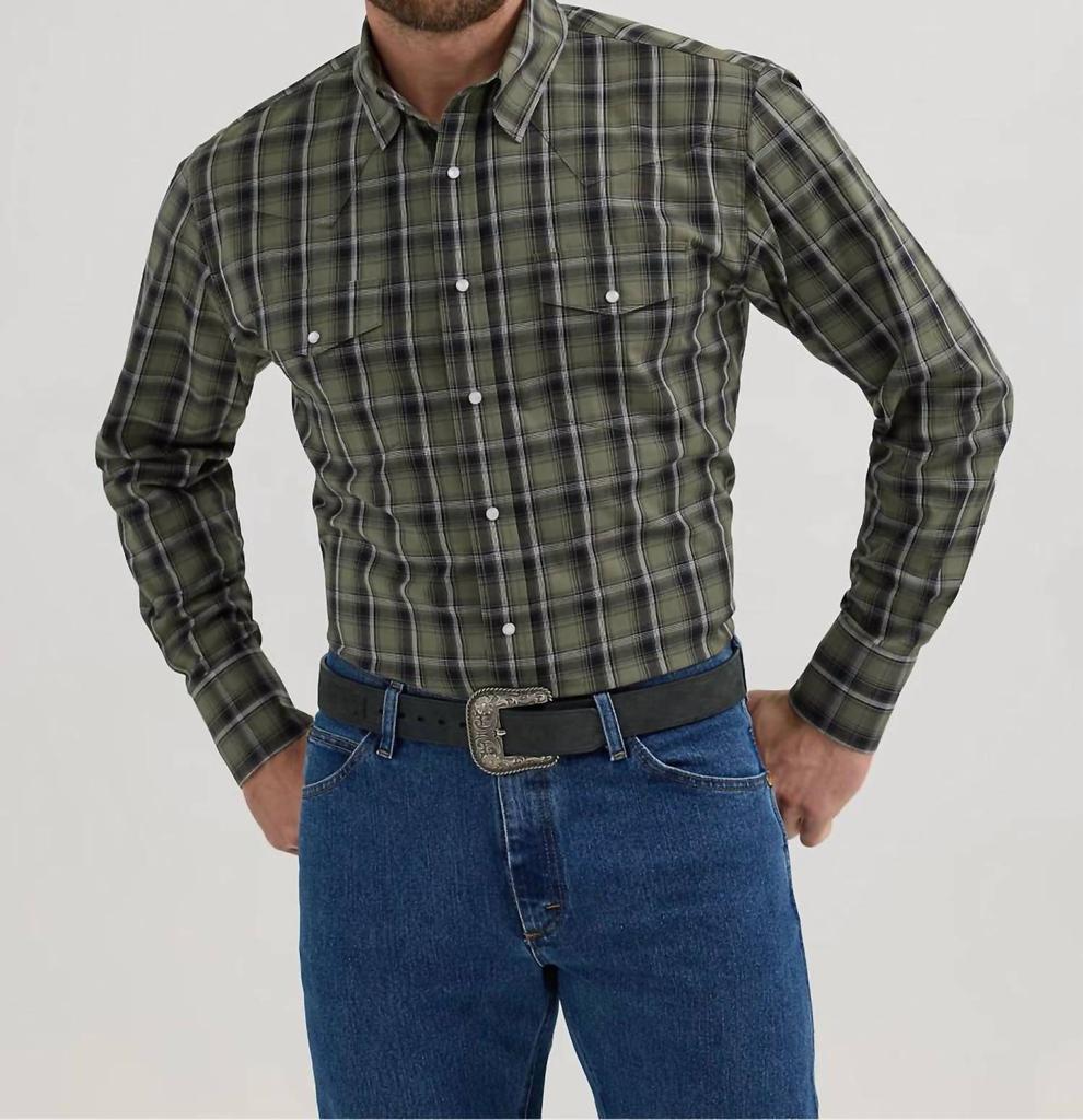 Wrangler Wrangler - Men's Wrinkle Resist Long Sleeve Western Shirt