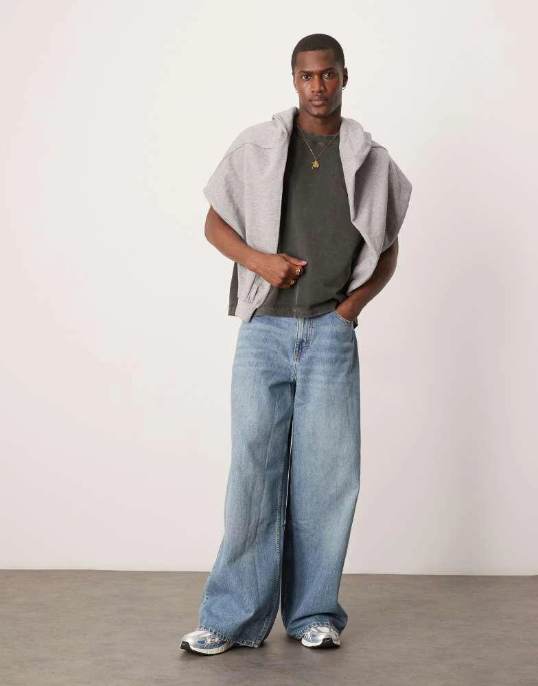 Abercrombie & Fitch Abercrombie & Fitch premium heavyweight cropped vest in washed black 2