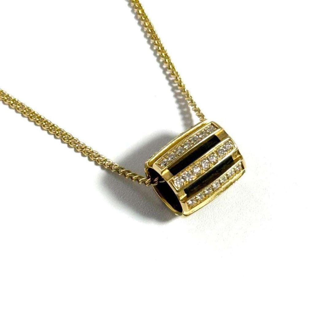 Chaumet Metal yellow  (18K) Pendant Necklace (Pre-Owned)