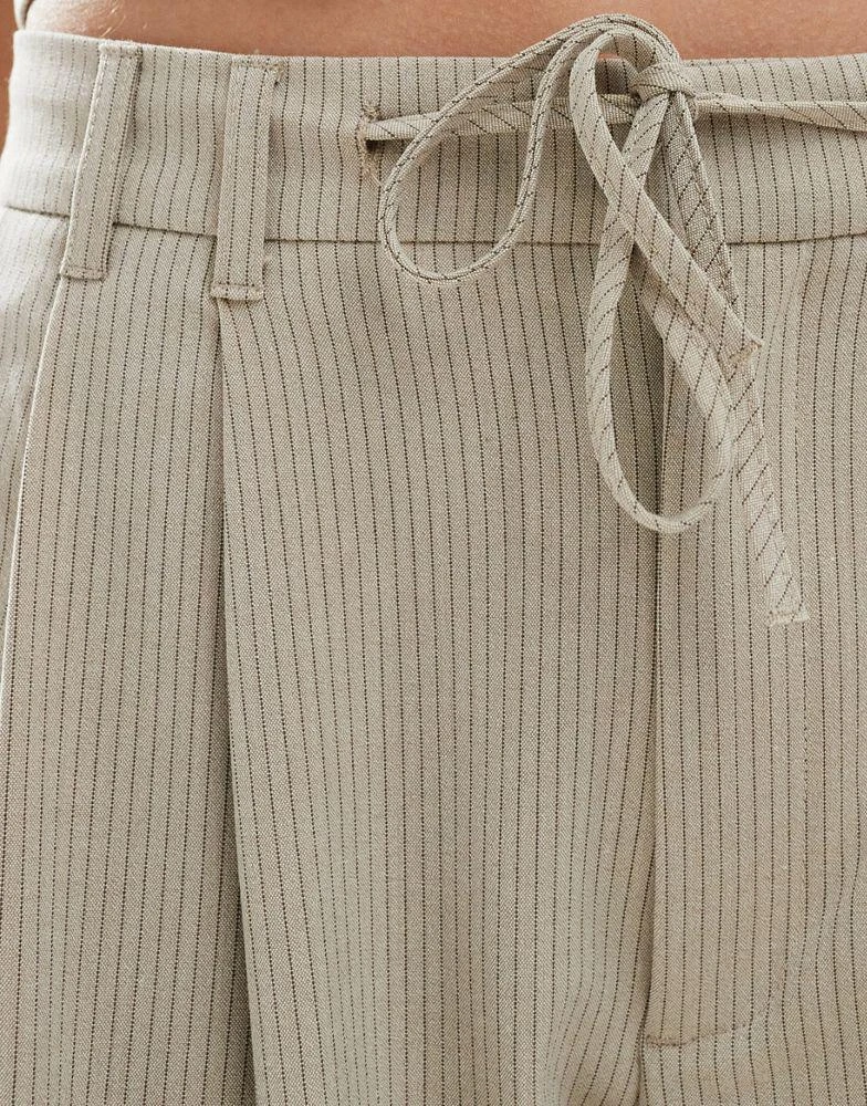 Pull&Bear Pull&Bear tie waist detail pinstripe tailored trouser co-ord in sand 4