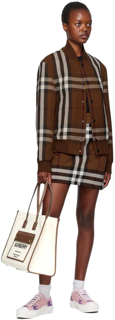 Burberry Off-White & Tan Medium Freya Tote 4