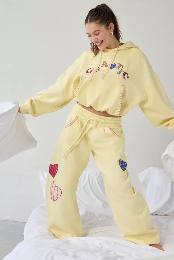 Out From Under Out From Under Essential Patched Graphic Barrel Leg Full Length Sweatpant