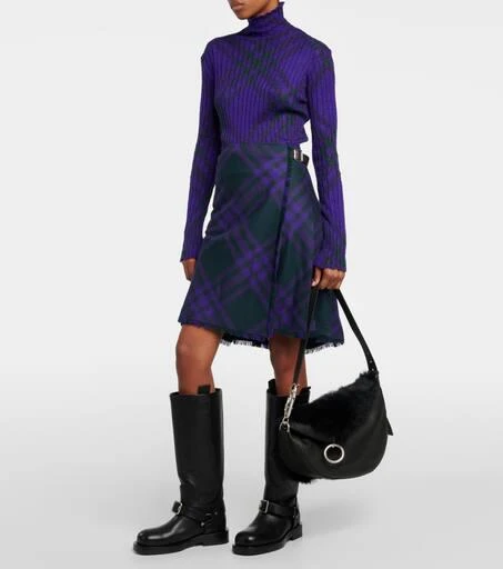 Burberry Knight Medium leather and shearling shoulder bag 5