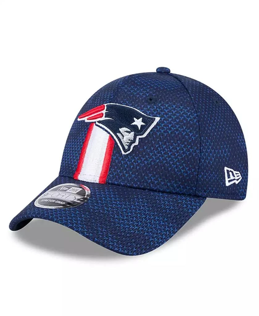 New Era Men's Navy New England Patriots 2024 Sideline 9FORTY Stretch-Snap Hat 3