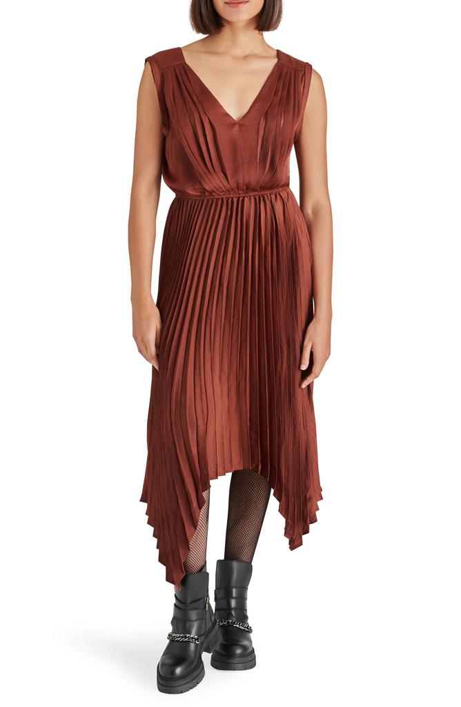 Steve Madden Donna Pleated Handkerchief Hem Satin Dress