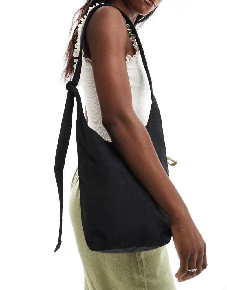 【BAGGU】国内未入荷カラー Small Nylon Sling ショルダーバッグ Baggu Baggu small nylon sling shoulder bag in black