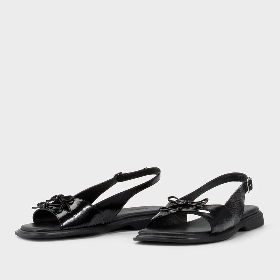 Vagabond VAGABOND WOMEN'S IZZY PATENT LEATHER FLAT SANDALS 2