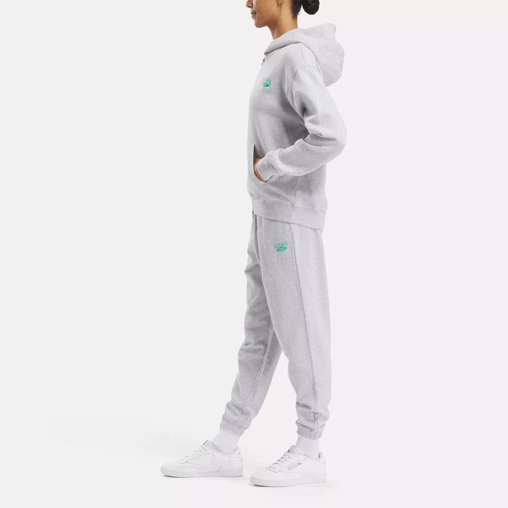 Reebok Women
s Archive Evolution Hoodie 2
