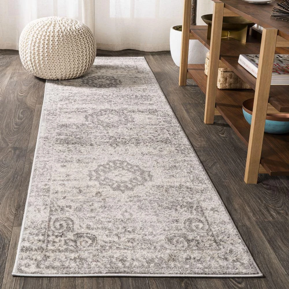 JONATHAN Y Scala Ornate Bohemian Medallion Area Rug 1