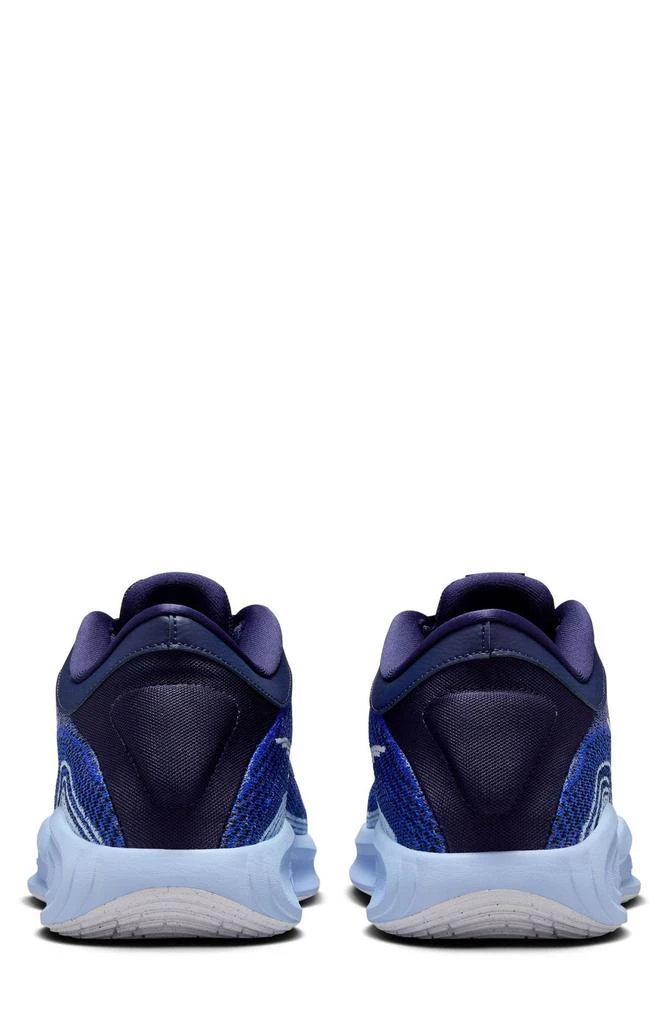 NIKE G.T. Hustle Academy Basketball Shoe 2