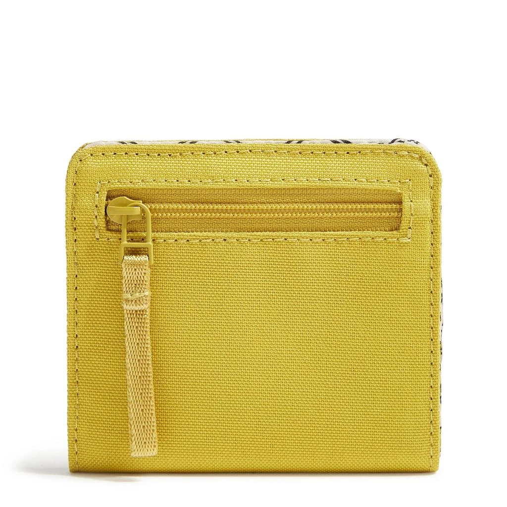 Vera Bradley Outlet Lighten Up Essential Small Wallet 1