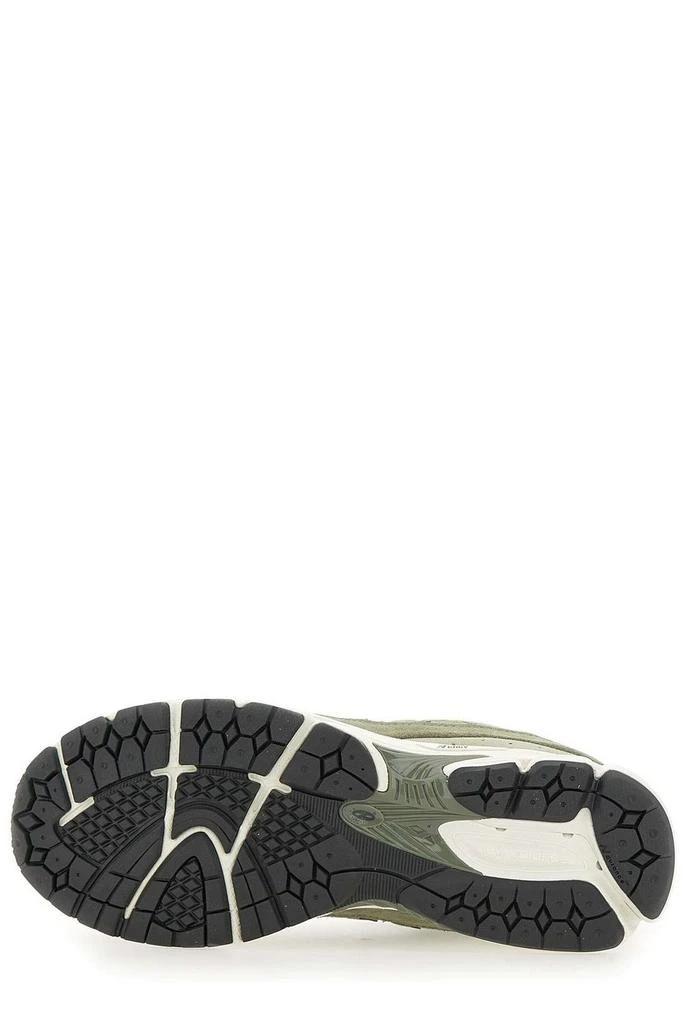 New Balance New Balance 2002R Lace-Up Sneakers 5