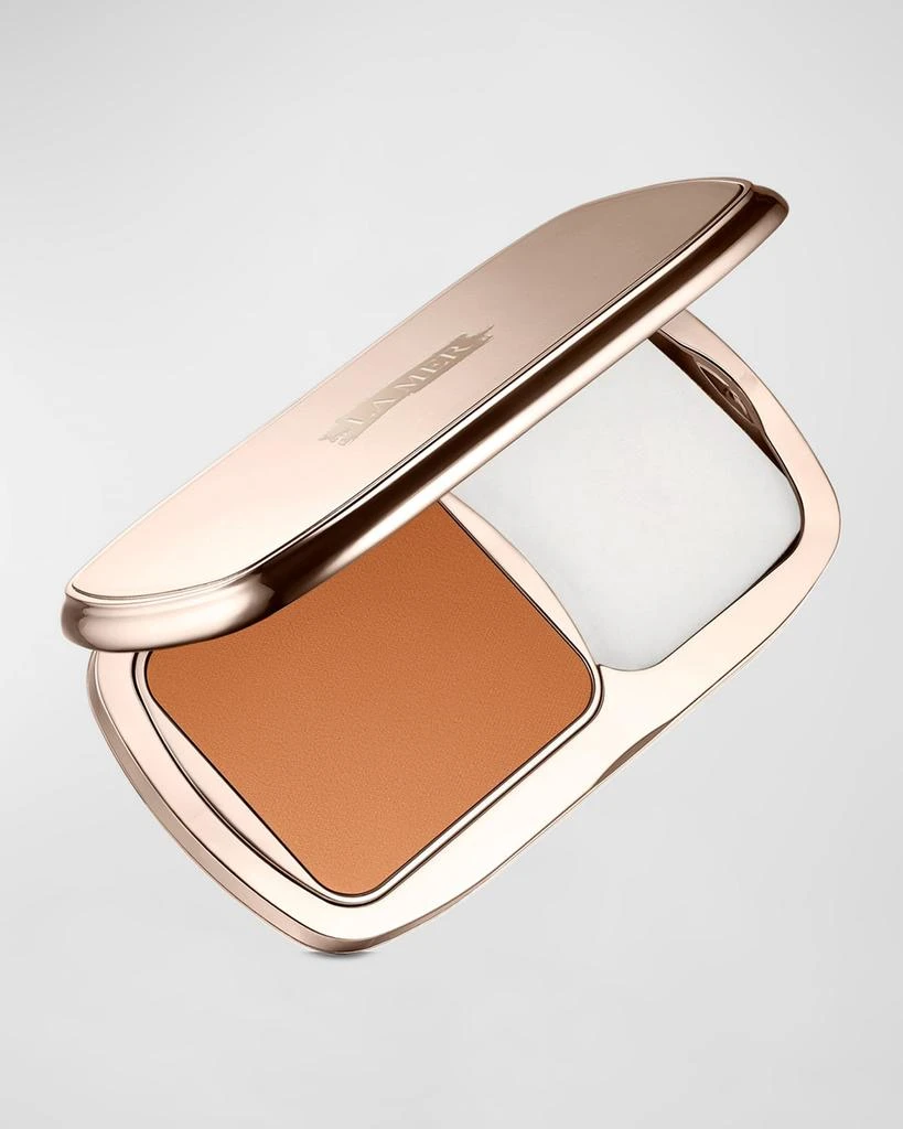 La Mer The Soft Moisture Powder Foundation Broad Spectrum SPF 30 1