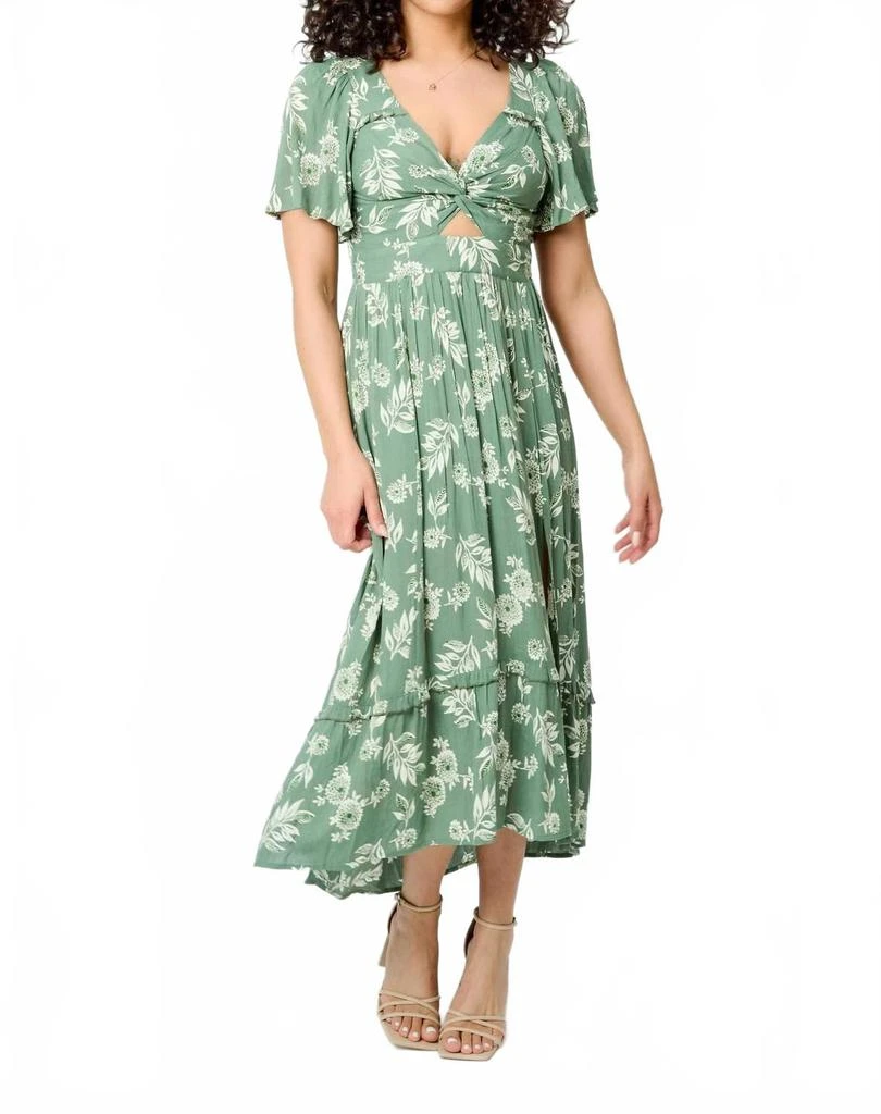 princess dresses Portrait Collection Rapunzel Gown – Only Little Once YGroup_HHLOULOU Color:Green and Blue Florals SHEIN Belle Plus Size A shoulder cape adds