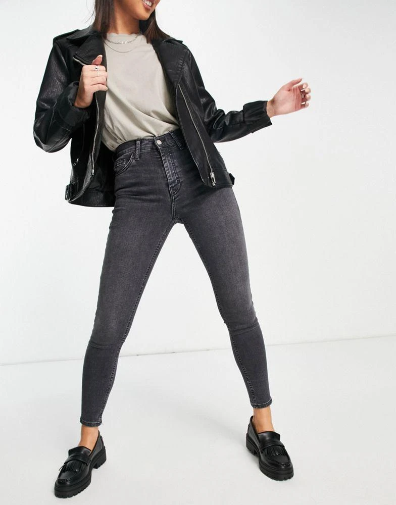 Topshop Topshop Jamie high rise jean in washed black 1