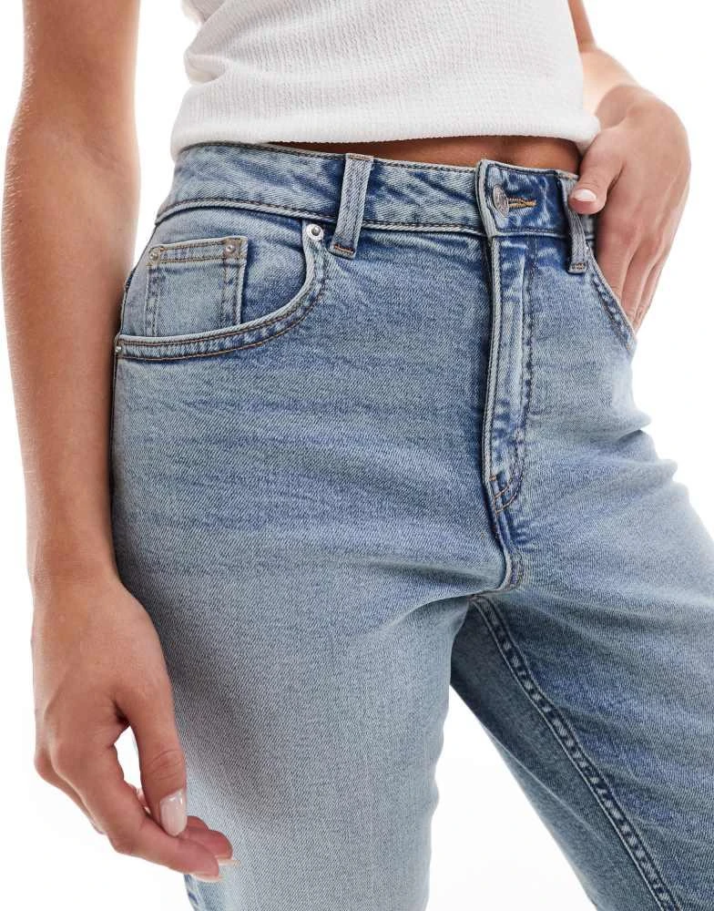 ASOS ASOS DESIGN Petite slim fit comfort mom jeans in mid blue 3