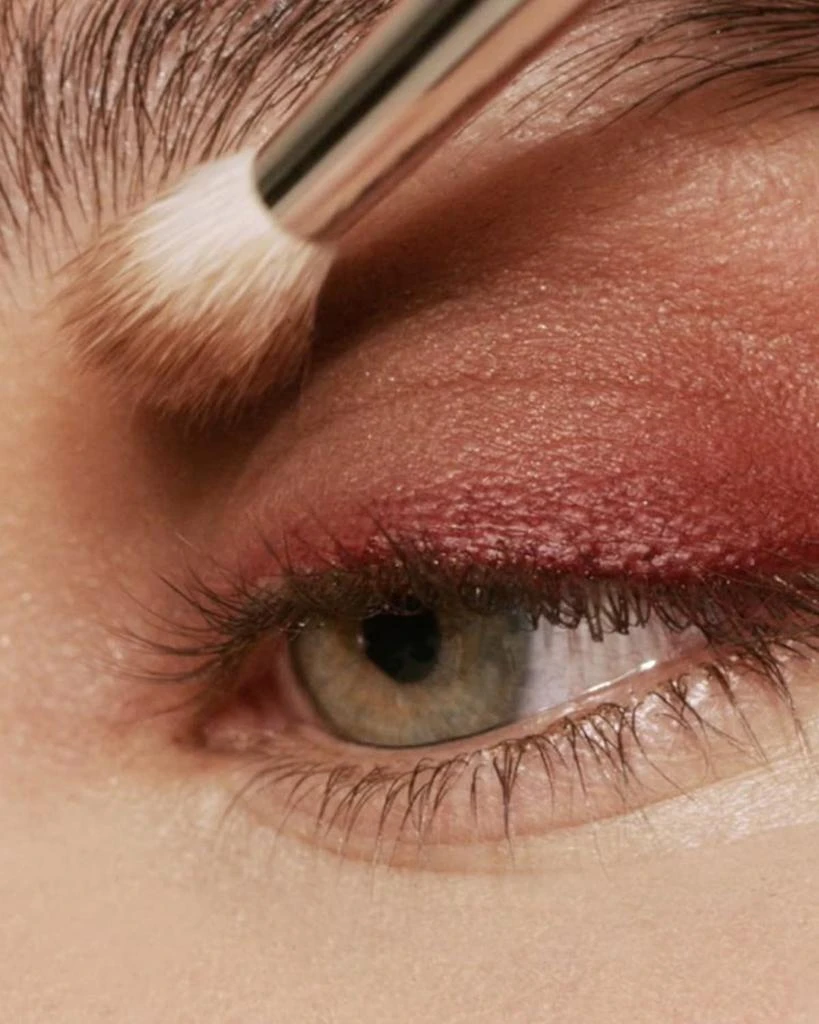 Victoria Beckham Smoky Eye Brick 3