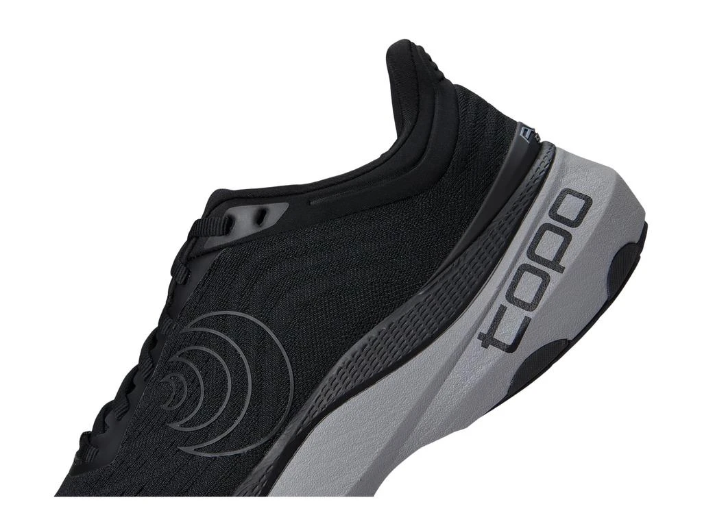 TOPO ATHLETIC Aura 6