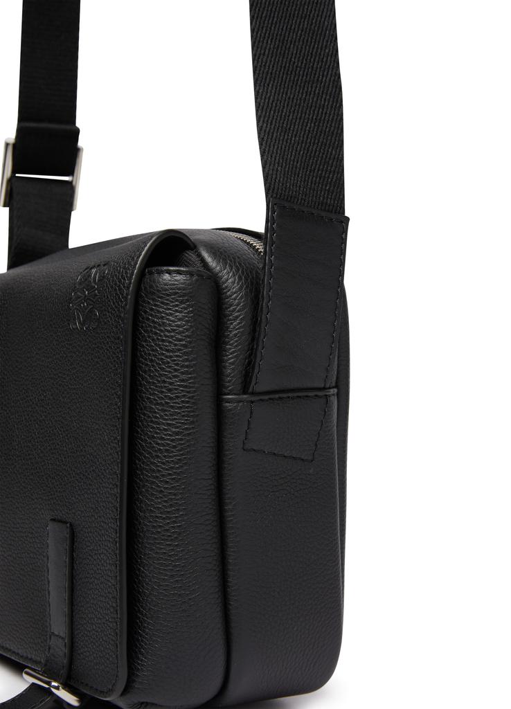 【LOEWE】MILITARY MESSENGER BAG XS Military messenger bag in soft grained calfskin Black - LOEWE