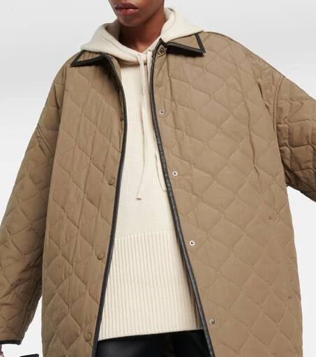 Totême Quilted cocoon coat 4