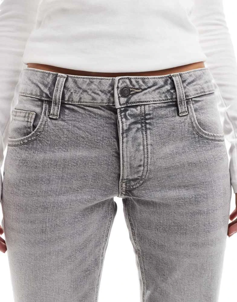 Stradivarius Stradivarius STR low waist flare jean in dark grey wash 5