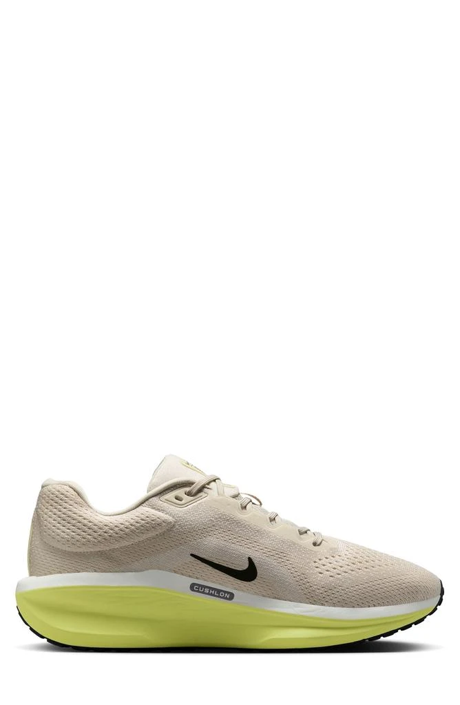 NIKE Air Winflo 11 Running Shoe 6