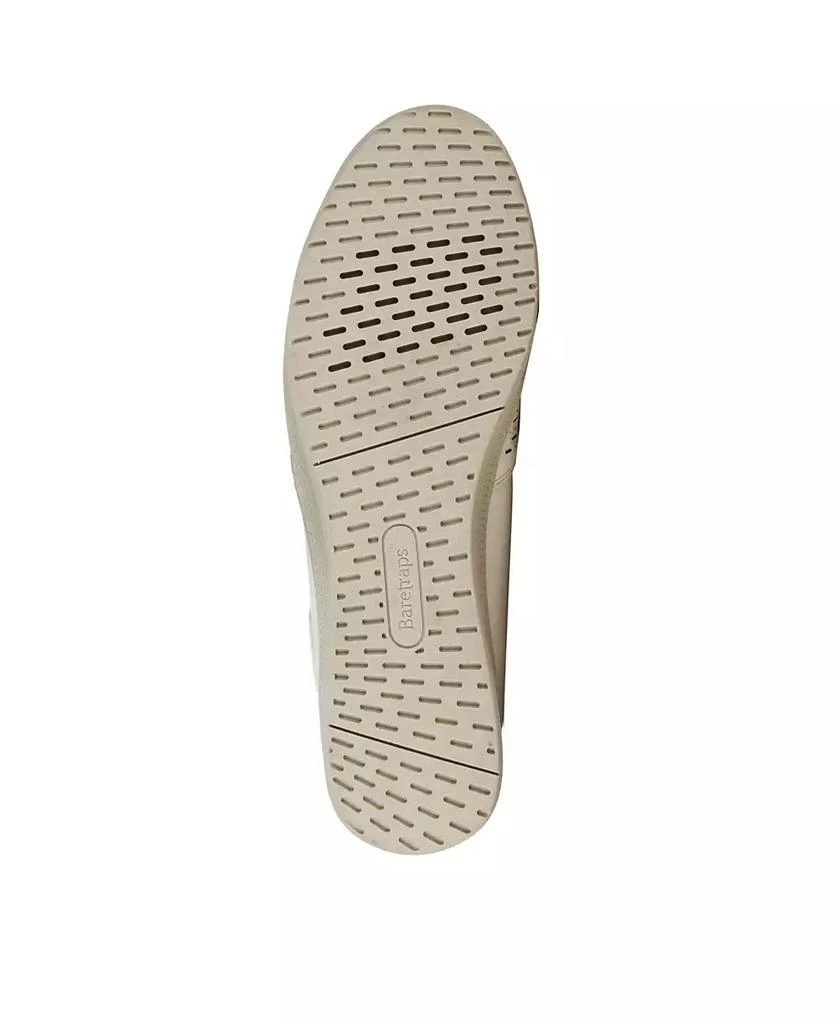 Baretraps Women's Viccia Slip On Flats 5