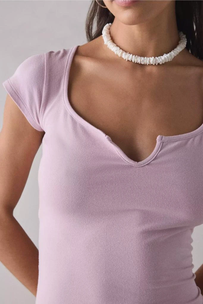 Out From Under Out From Under Notch-Front Cotton Compression Baby Tee 2