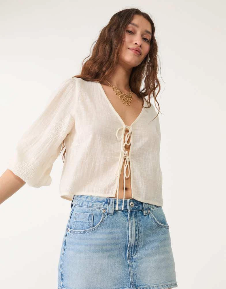 Stradivarius Stradivarius D62 denim skort in light blue 4