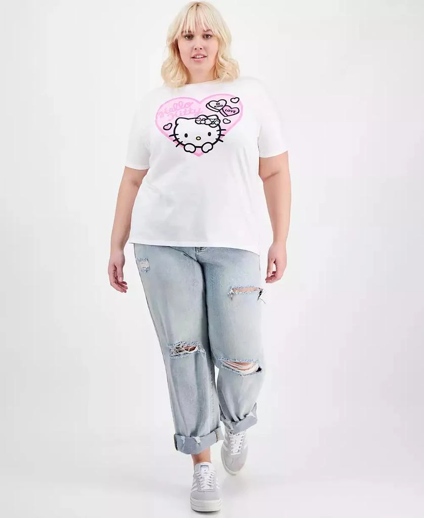 Love Tribe Trendy Plus Size Hello Kitty Heart T-Shirt 2