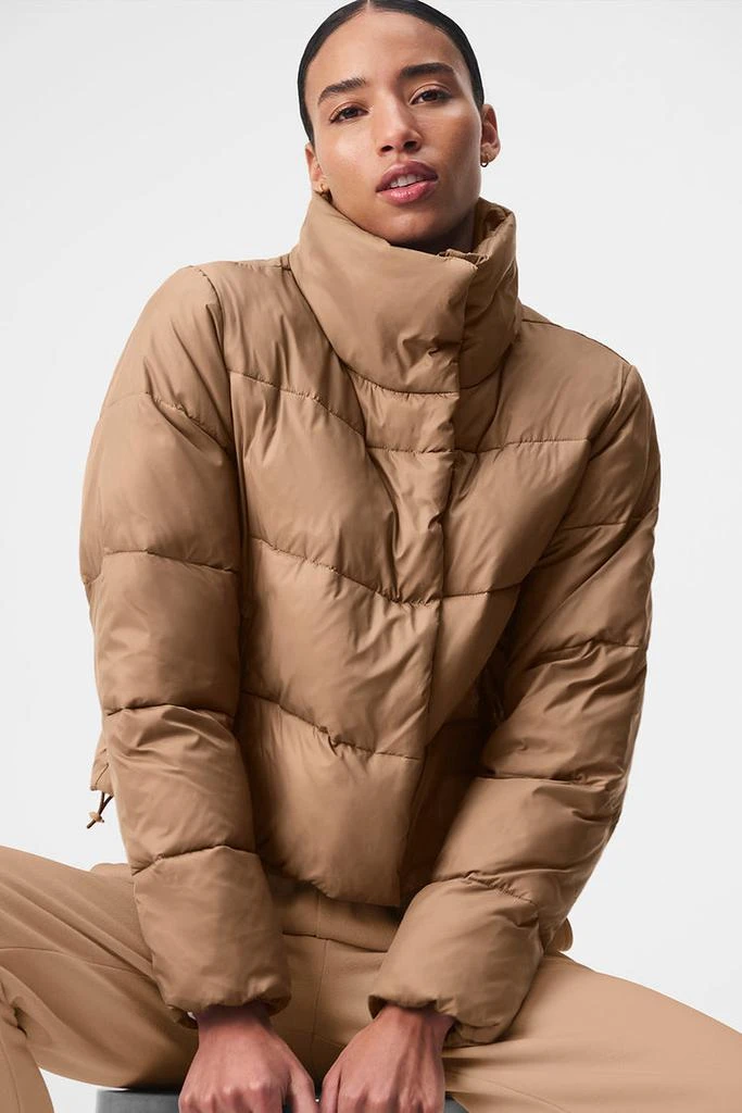 Alo Gold Rush Puffer - Toasted Almond 1