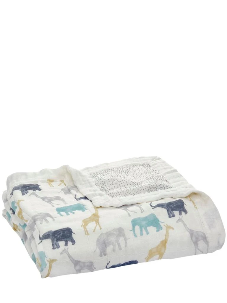 ADEN + ANAIS Dumbo Print Bamboo Viscose Blanket 1