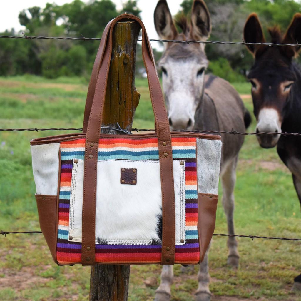 STS Ranchwear Sts Ranchwear - Women's Summer In Phoenix Tote Bag