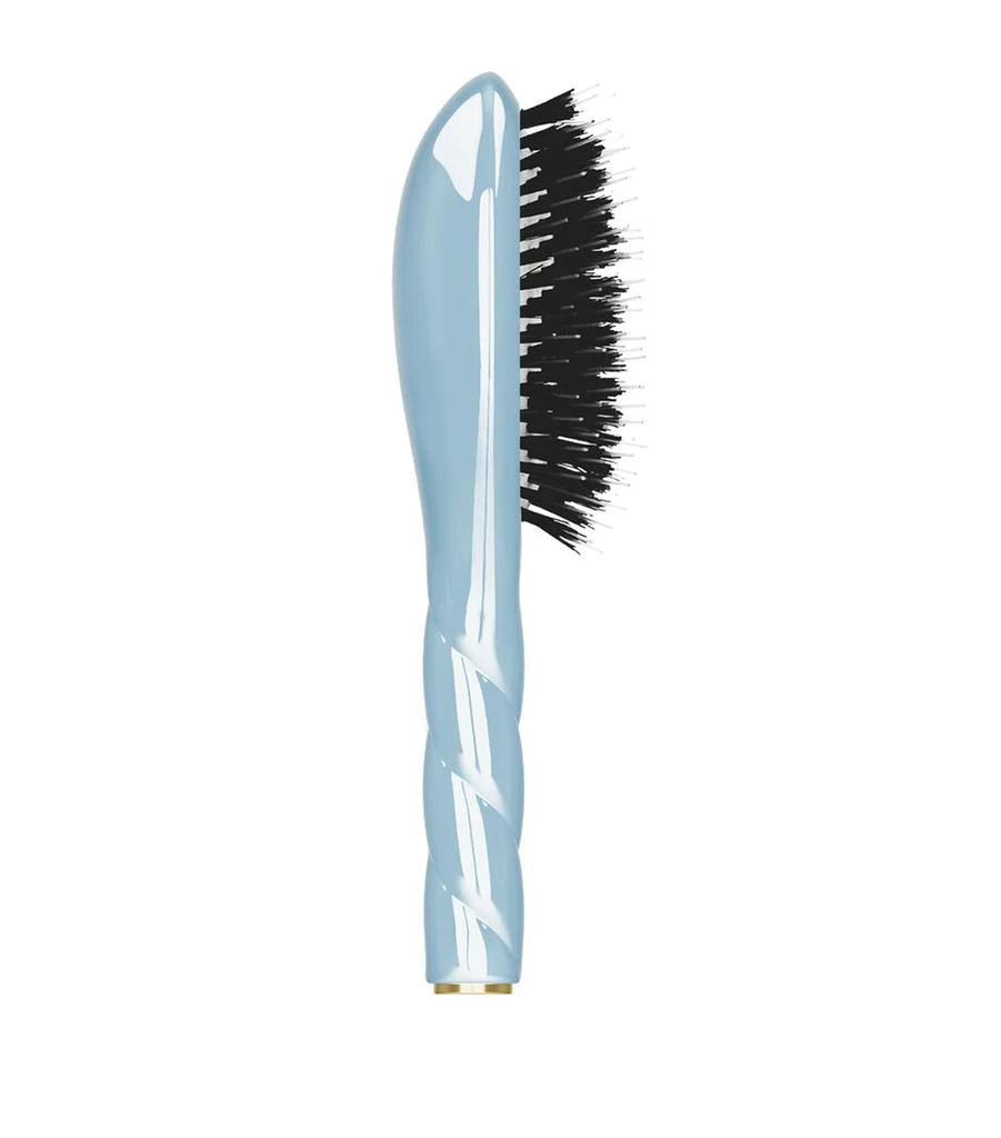 la bonne brosse N.02 The Essential Petite Brush 3