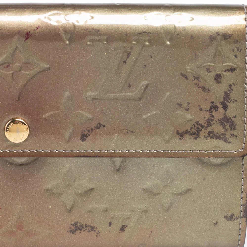 Louis Vuitton Louis Vuitton Gris Art Deco Monogram Vernis Sarah Wallet 5