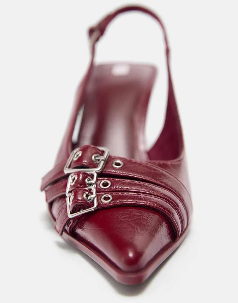 Pull&Bear Pull&Bear Buckled high-heel shoes in print 1 3