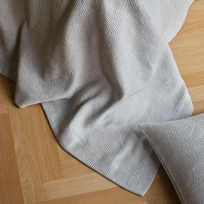 Frette Luxury Cloud Cotton & Silk Bedspread, Queen - Exclusive 4