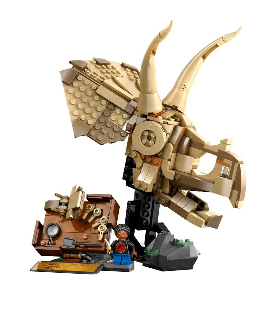 LEGO Jurassic World Dinosaur Fossils: Triceratops Skull 76969 1
