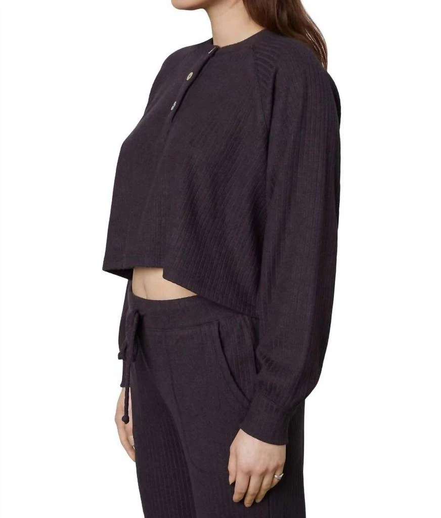 NIA Contrast Stitch Henley Top In Ash 2