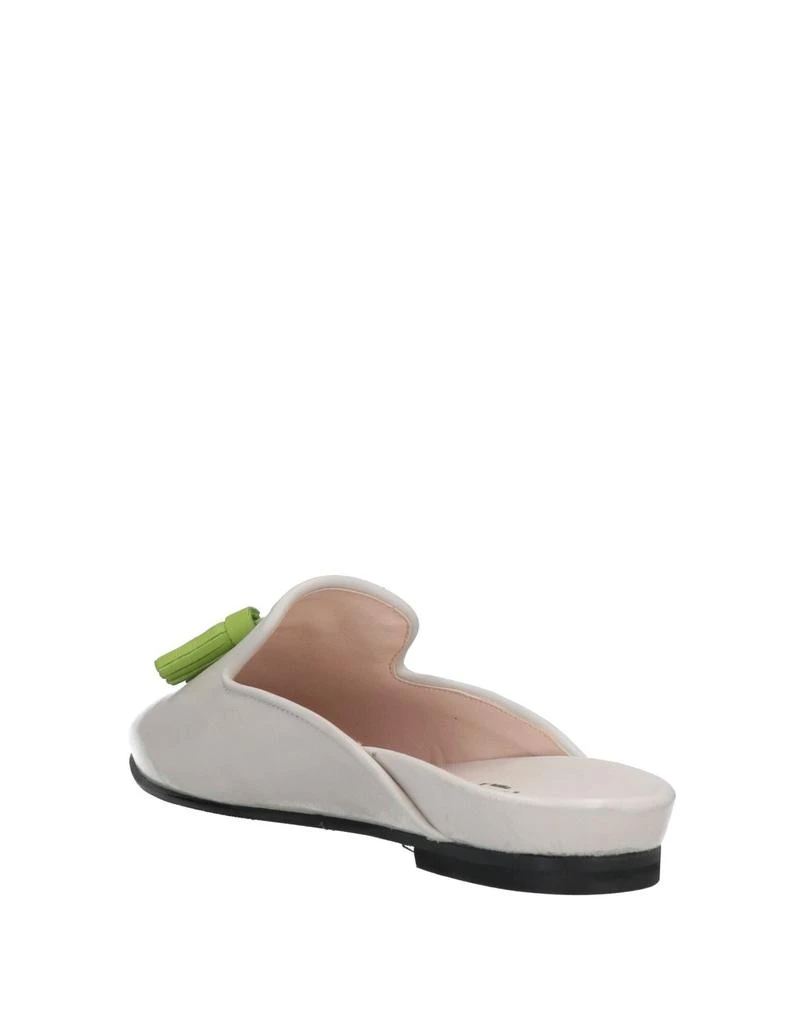 1725.A Mules and clogs 3