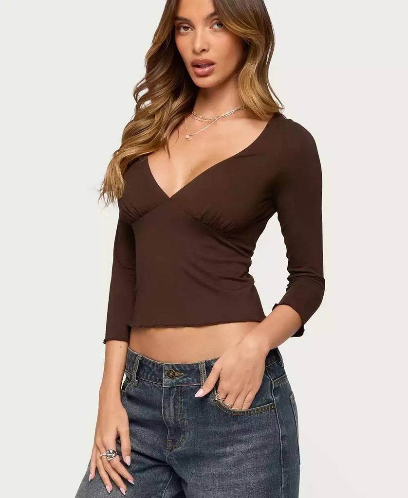 Edikted Women
s Cassisy Quarter Sleeve Wide V Neck Top 4