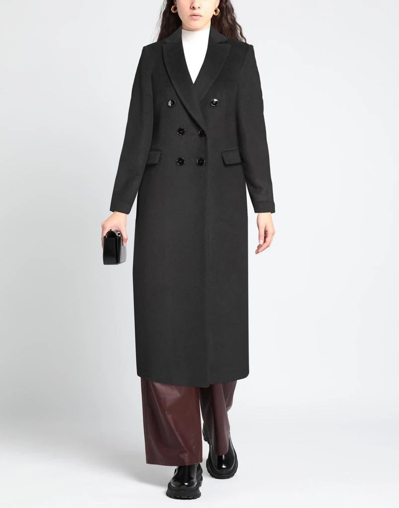 ANNIE P. Coat 2