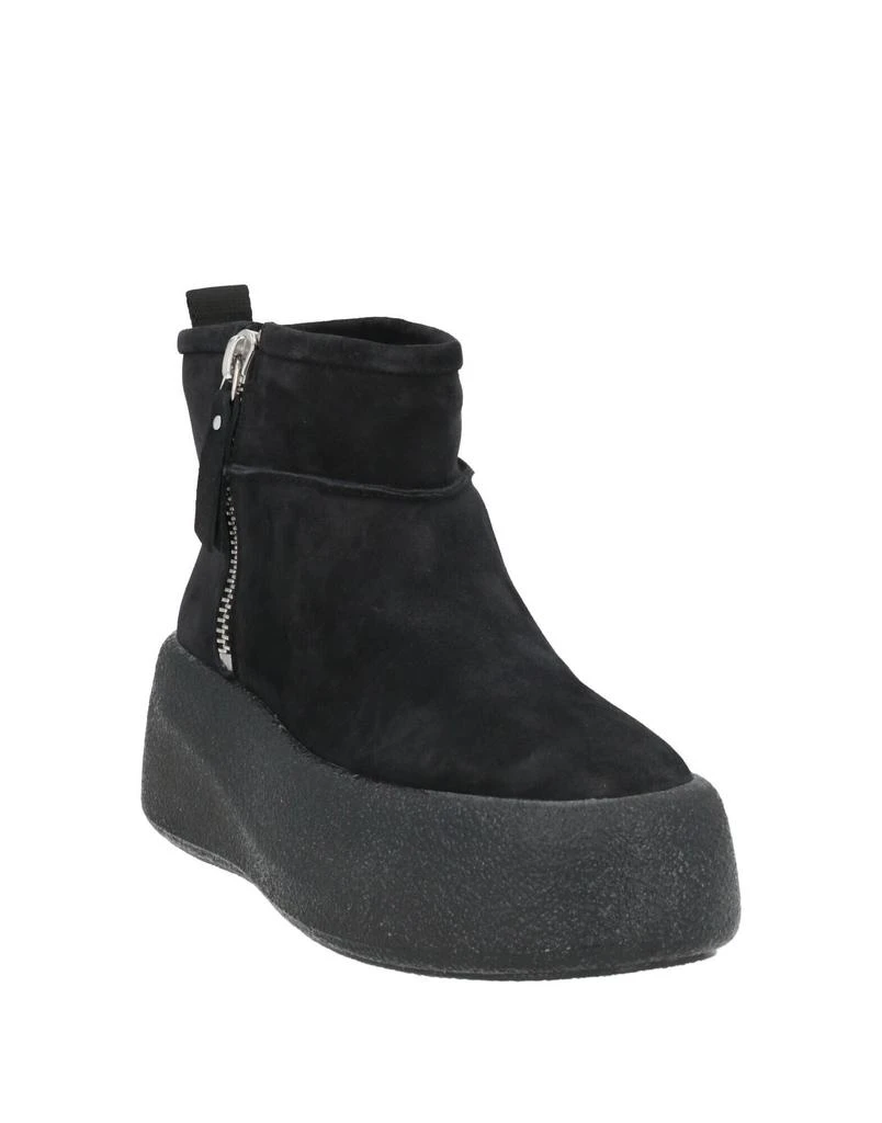 VIC MATIĒ Ankle boot 2