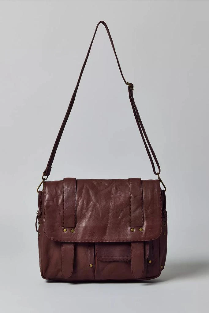 Urban Outfitters Classic Leather Messenger Bag 1