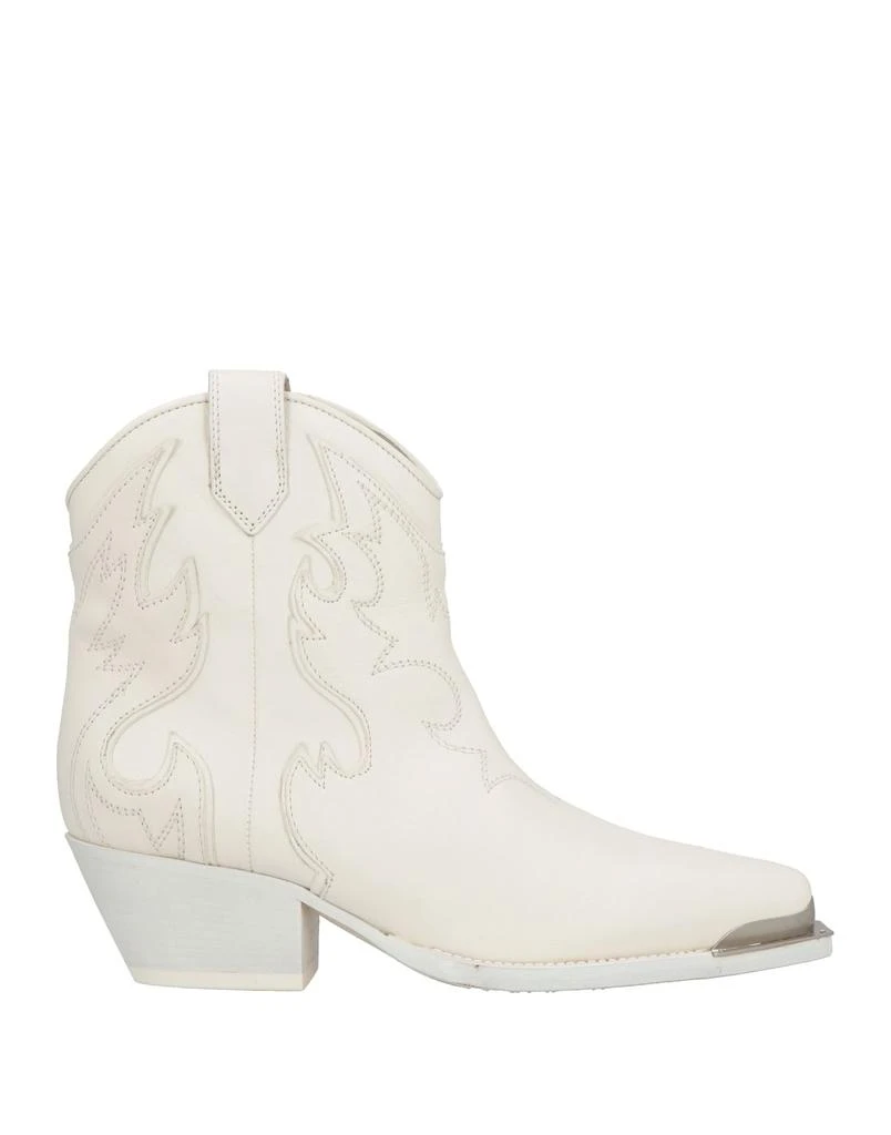 VIC MATIĒ Ankle boot 1