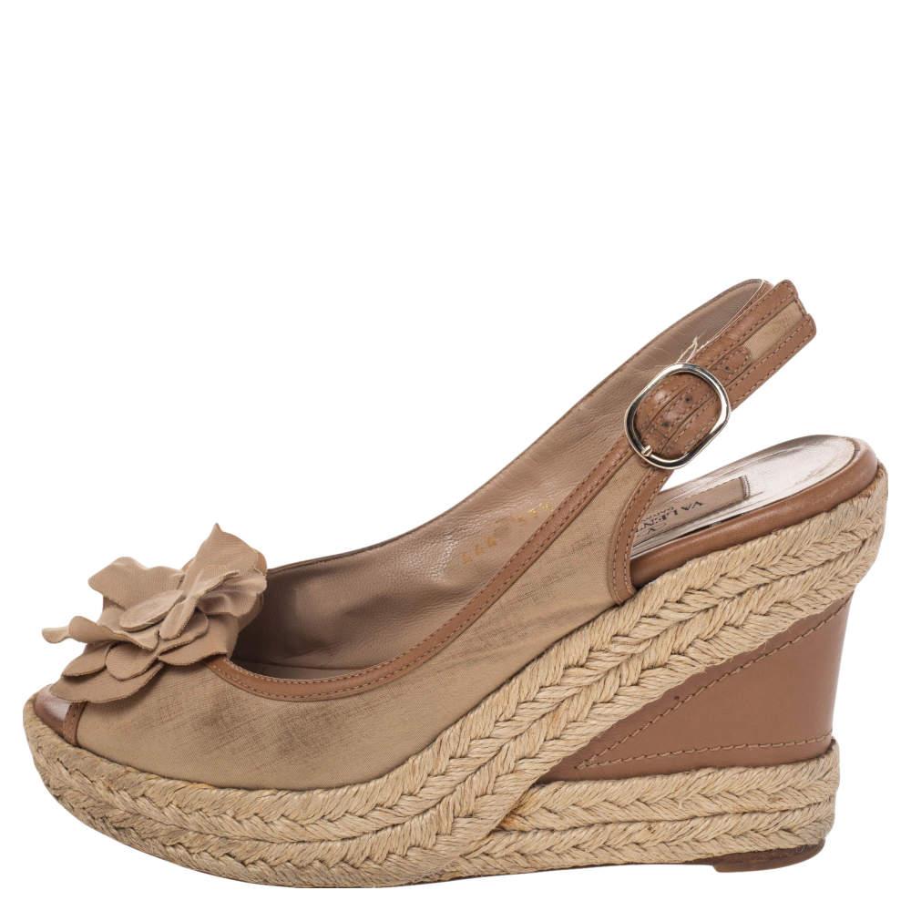 Valentino Valentino Beige Fabric And Leather Flower Platform Espadrille Wedge Slingback Sandals Size 37.5