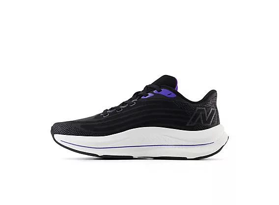 New Balance FuelCell Walker Elite 3