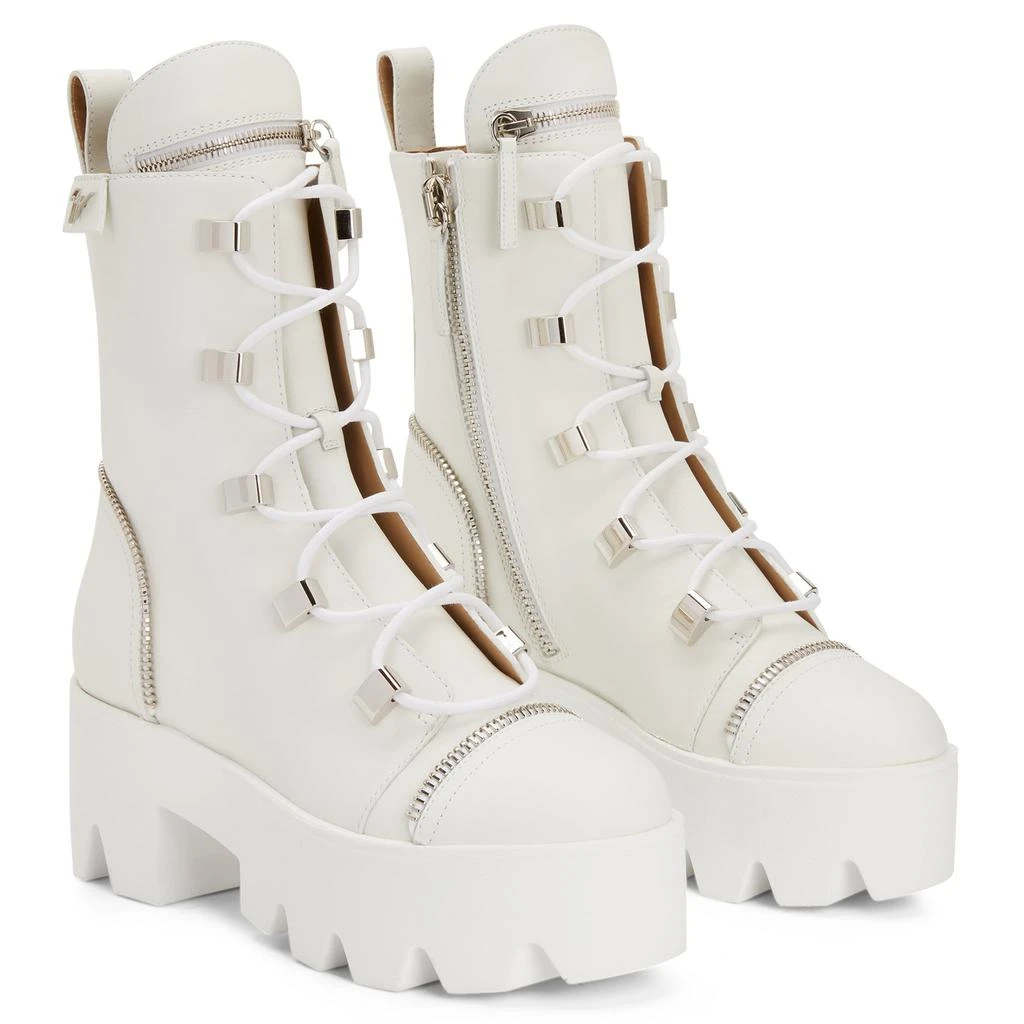 Giuseppe Zanotti Juliett 2